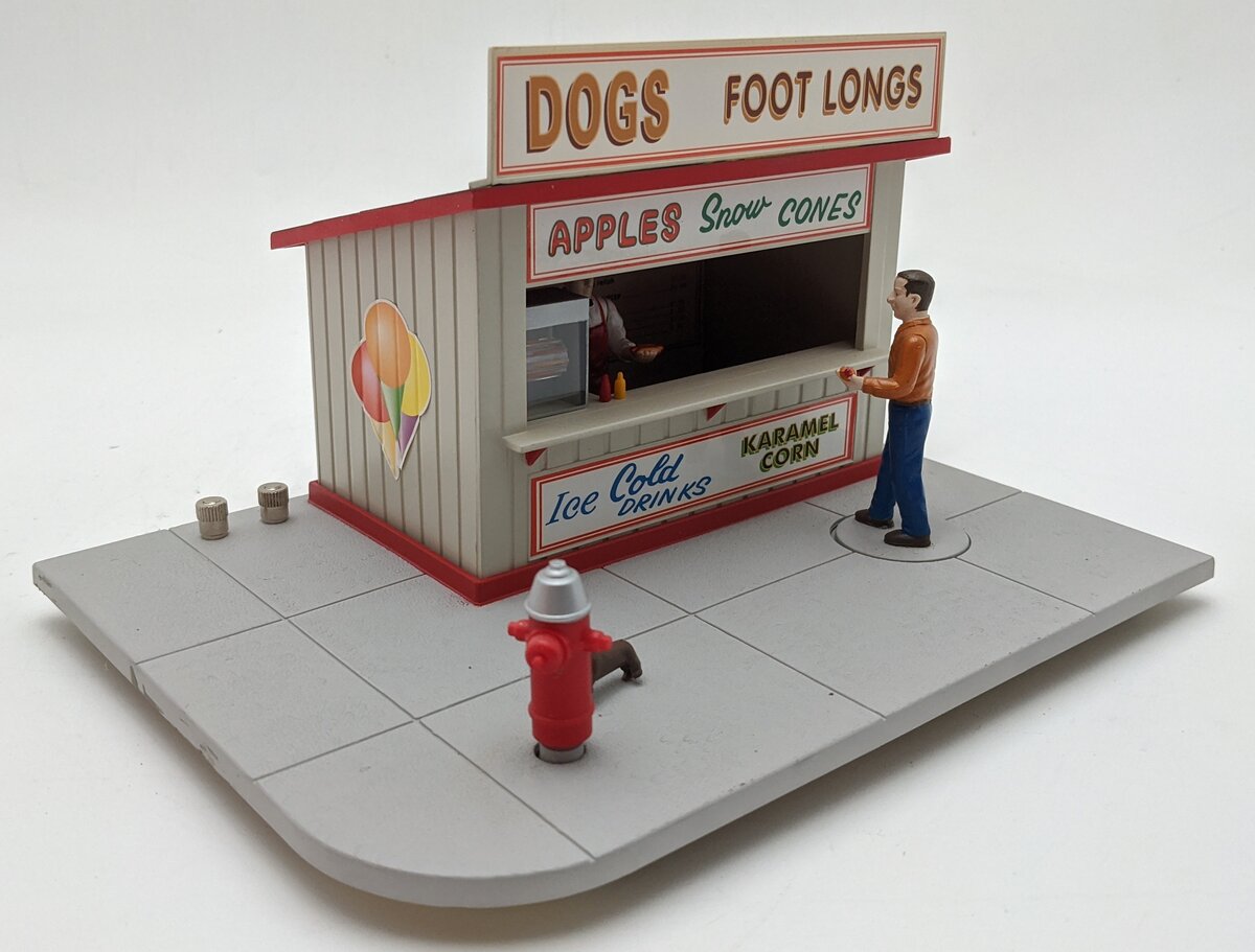 Lionel 6-14160 O Scale Animated Frank's Hot Dog Stand EX/Box