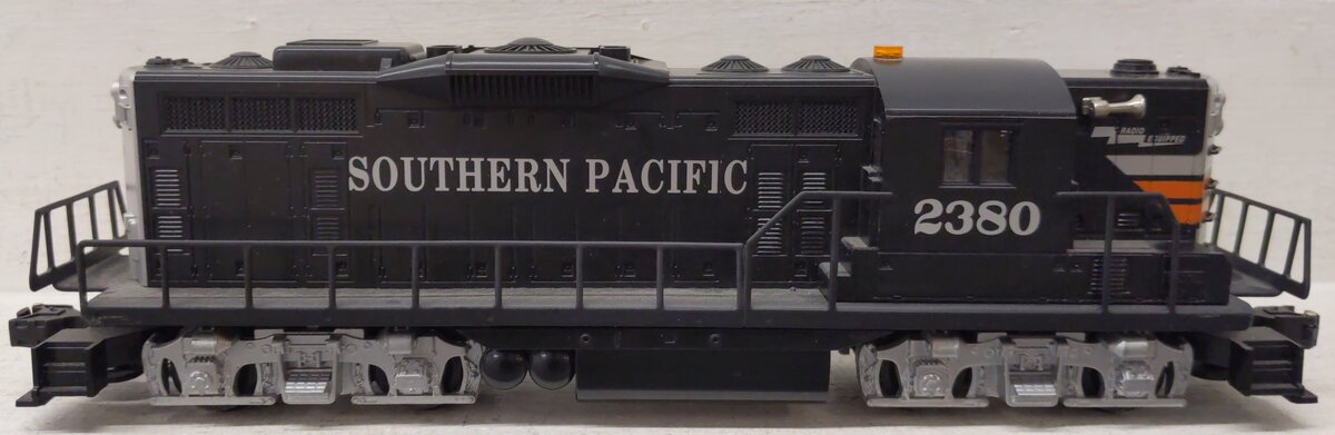 Lionel 6-18562 O Gauge Southern Pacific GP-9 Diesel Locomotive