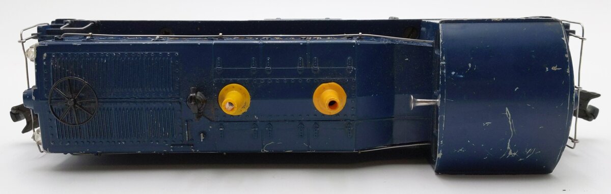 Lionel 624 Vintage O Gauge Chesapeake & Ohio NW-2 Powered Diesel Locomotive