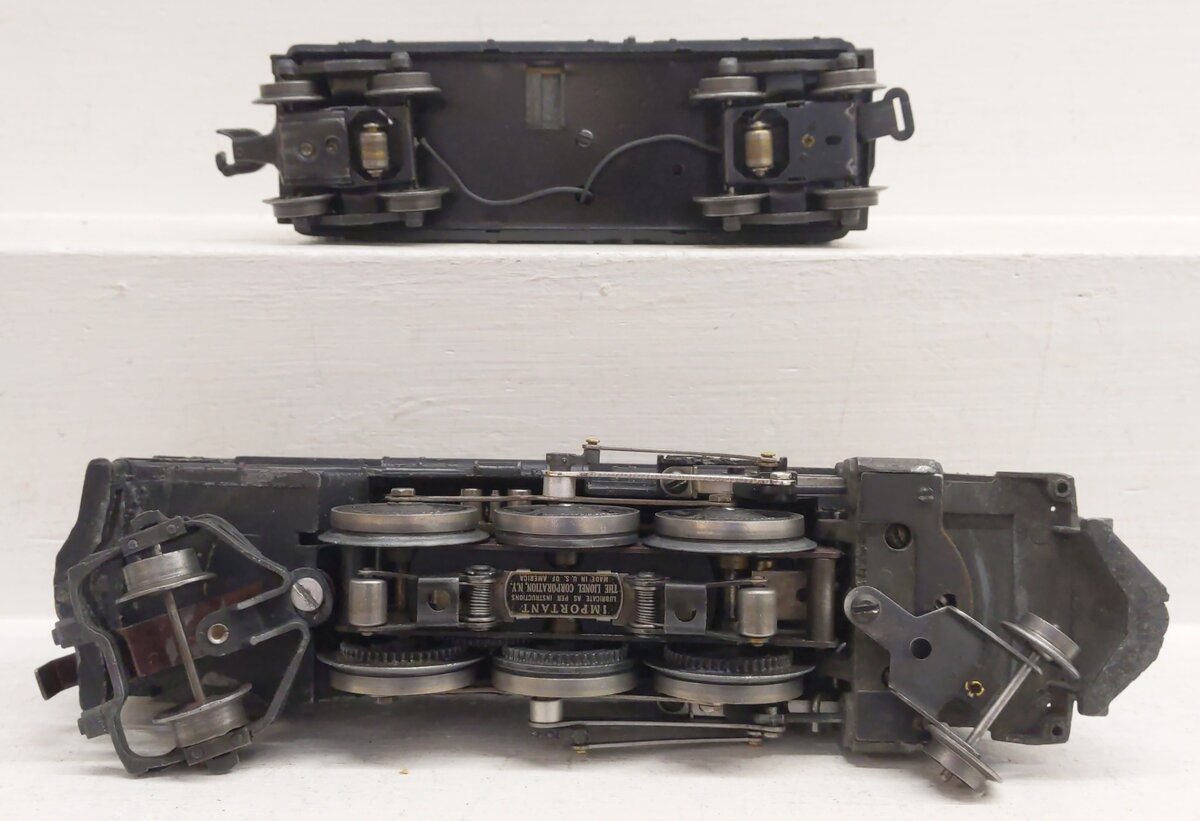 Lionel 675 Vintage O 2-6-2 K-4 Pacific Diecast Steam Locomotive & 2466W Tender