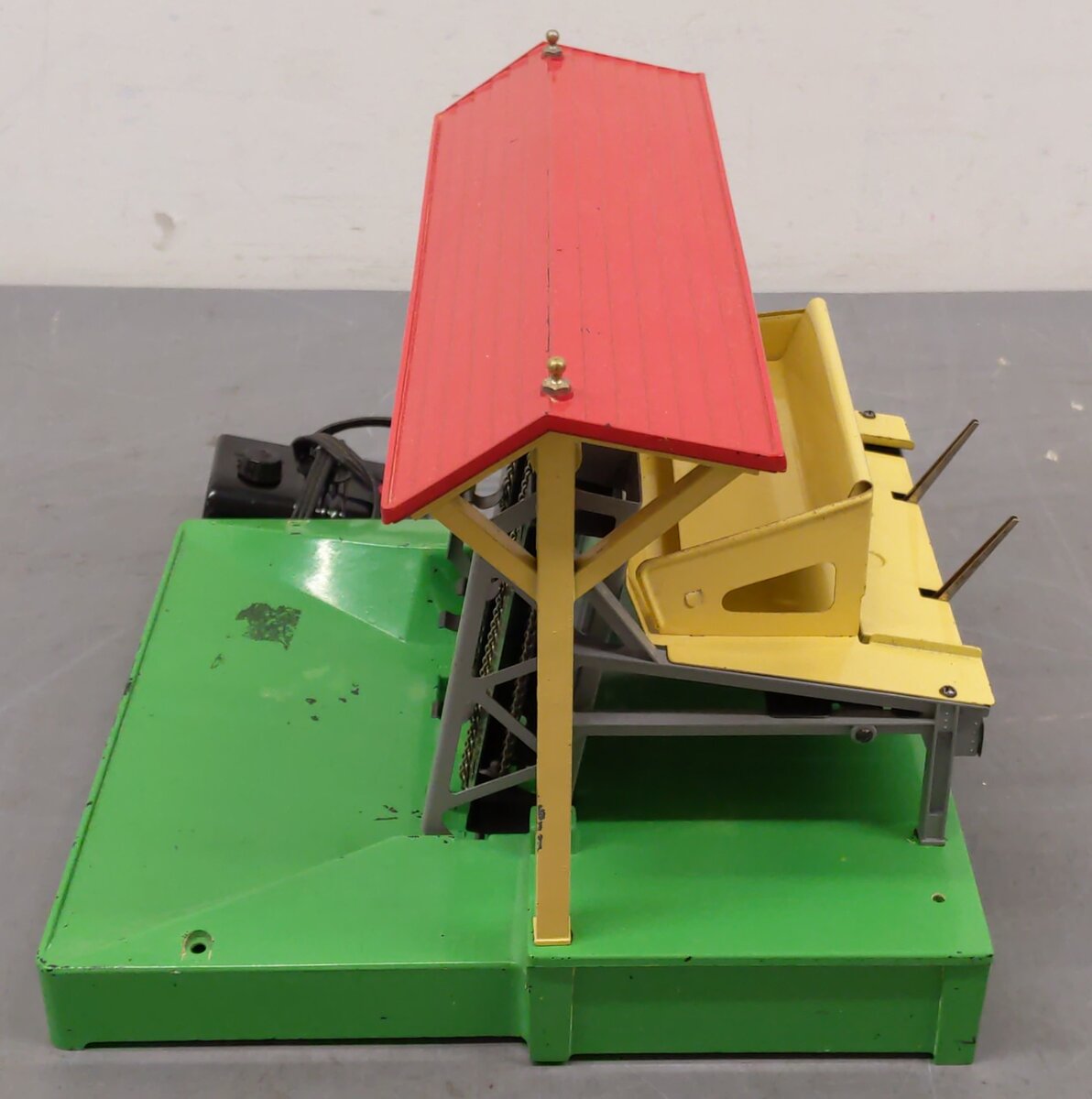 Lionel 164 Vintage O Operating Lumber Loader VG