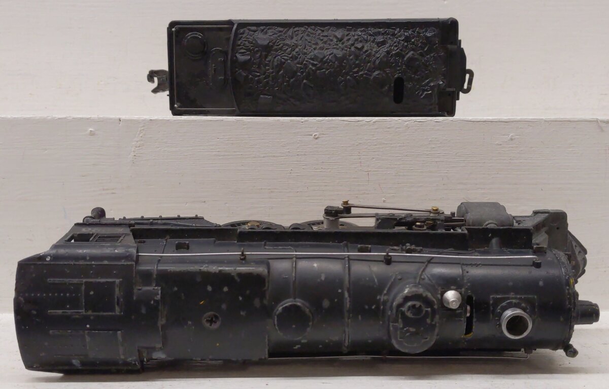 Lionel 2025 Vintage O 2-6-2 Diecast Steam Locomotive with 2466WX Tender