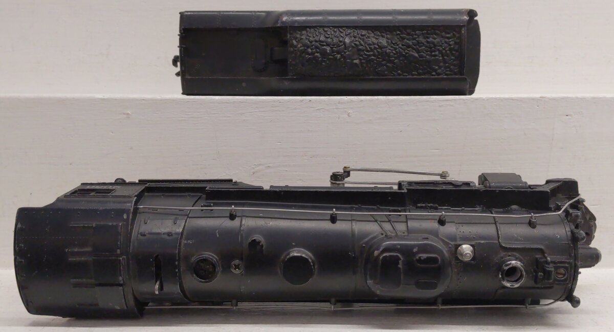 Lionel 2056 Vintage O Gauge 4-6-4 Steam Locomotive w/2046W Tender