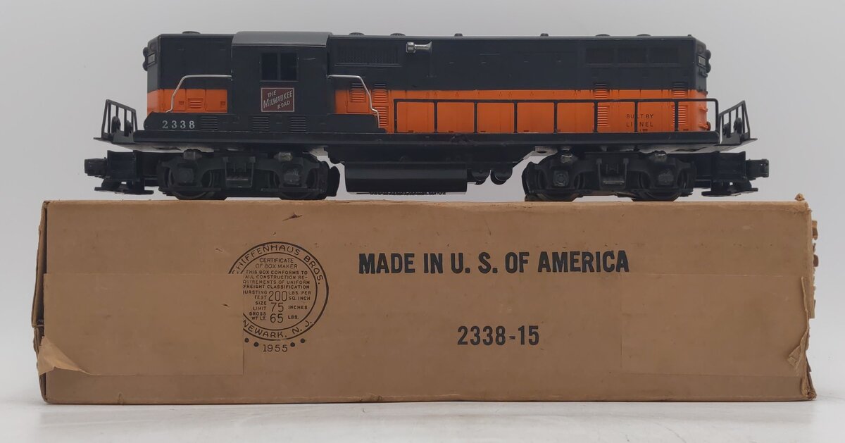 Lionel 2338 Vintage O Gauge Milwaukee Road Powered GP-7 Diesel Locomotive EX/Box