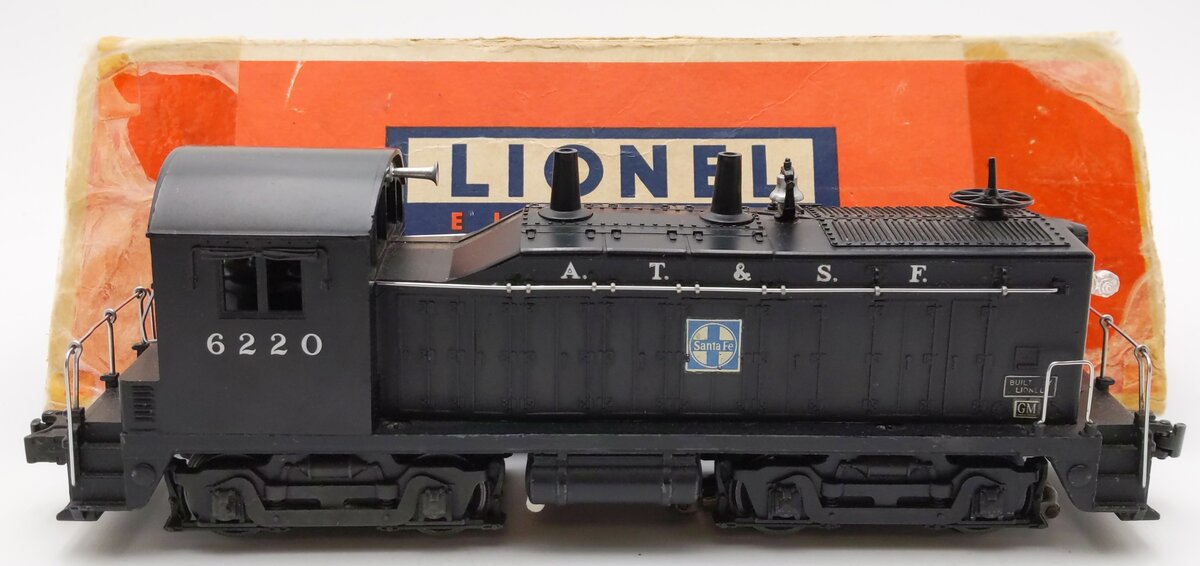 Lionel 6220 Vintage O Gauge AT&SF GM NW-2 Switcher with Bell VG/Box