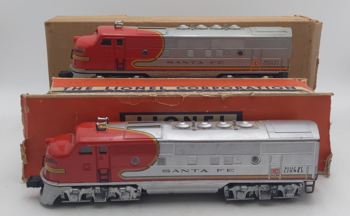 Lionel 2343 Vintage O Gauge Santa Fe F3 AA Diesel Locomotive Set VG/Box