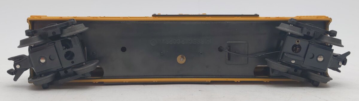 Lionel 6-19828 O Gauge C&NW Operating Cattle Car and Stockyard EX/Box