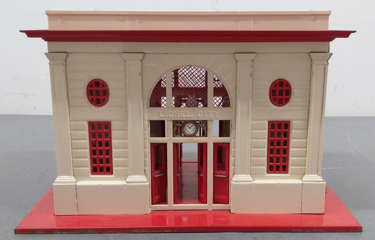 Lionel 115 O Gauge Vintage Lighted Tinplate Passenger Station