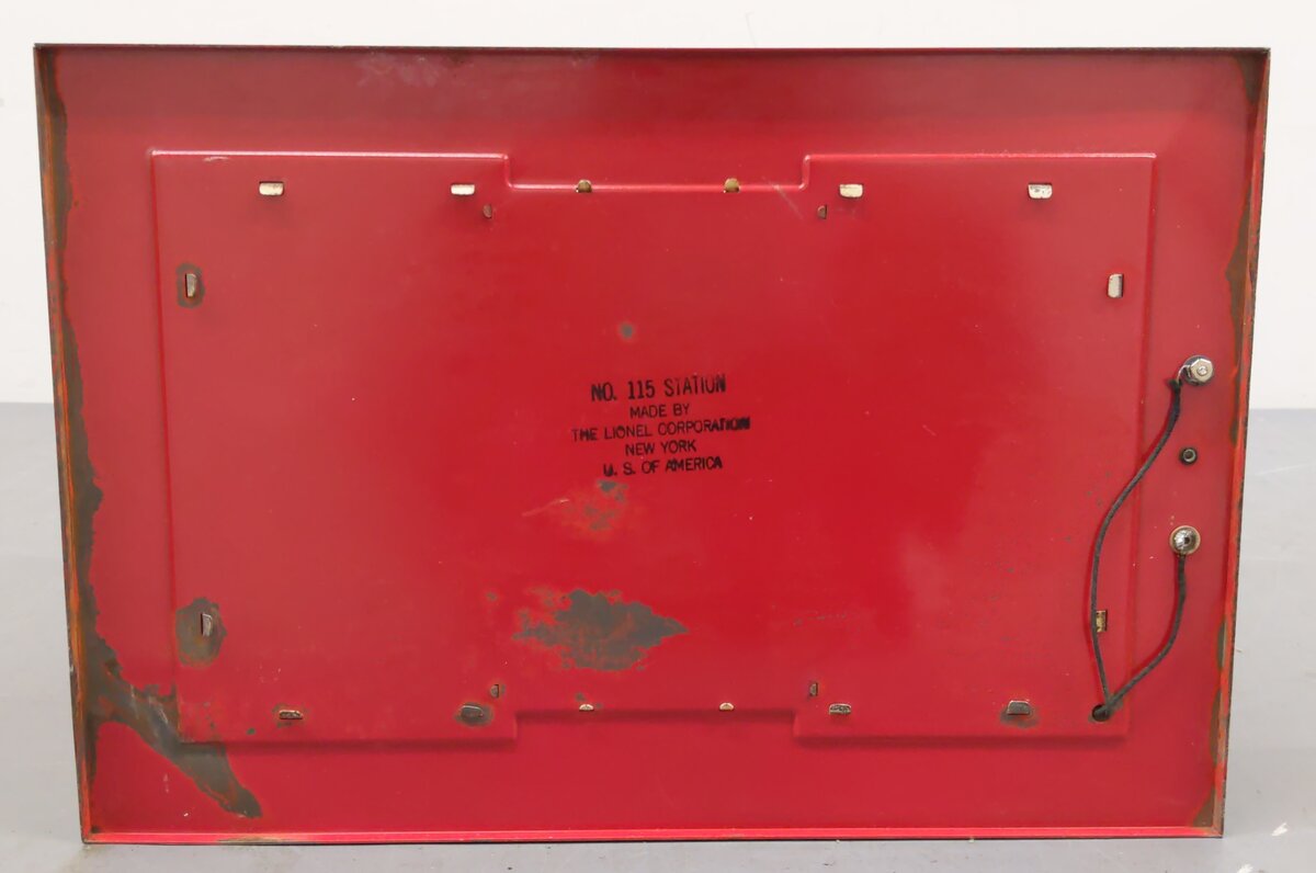 Lionel 115 O Gauge Vintage Lighted Tinplate Passenger Station