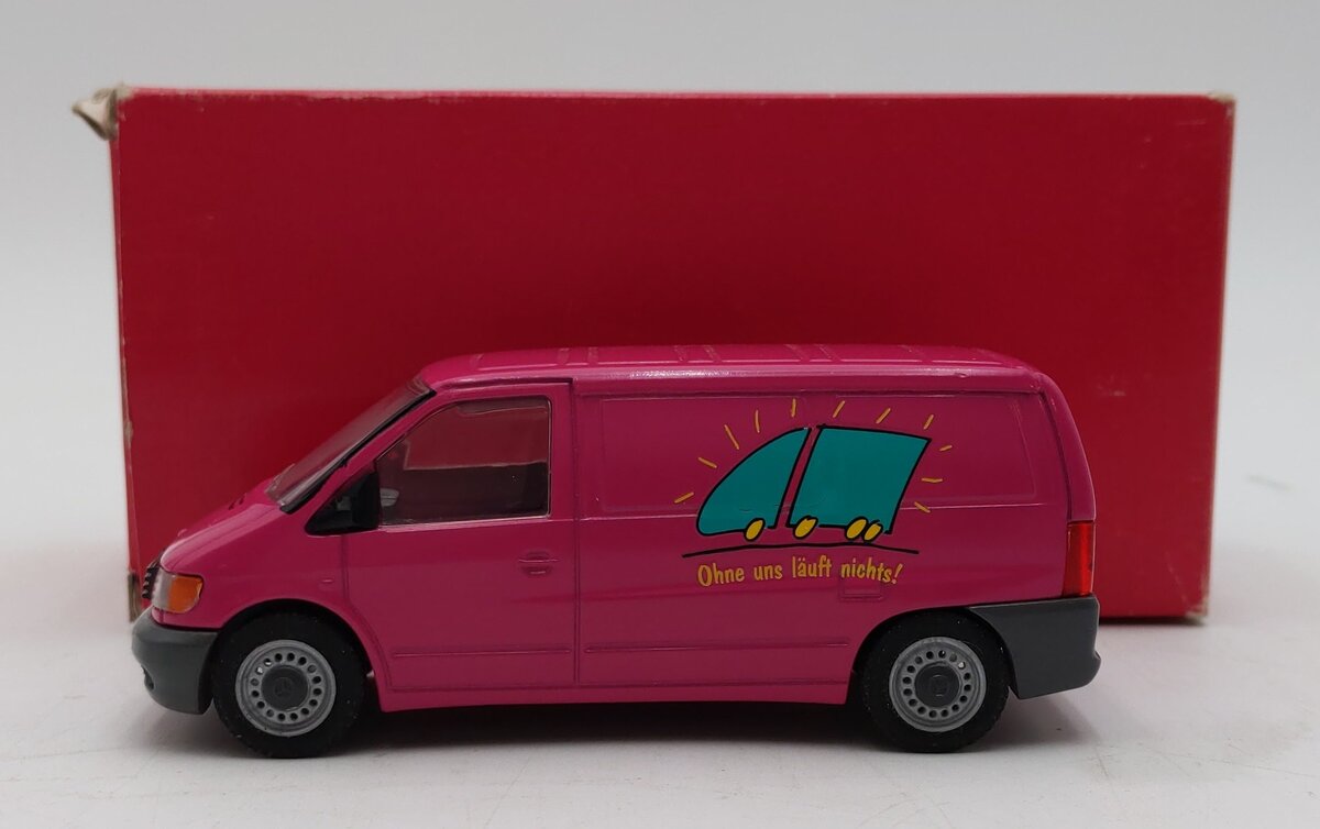 NZG Modelle 1:43 Scale Mercedes-Benz Vito Van EX/Box