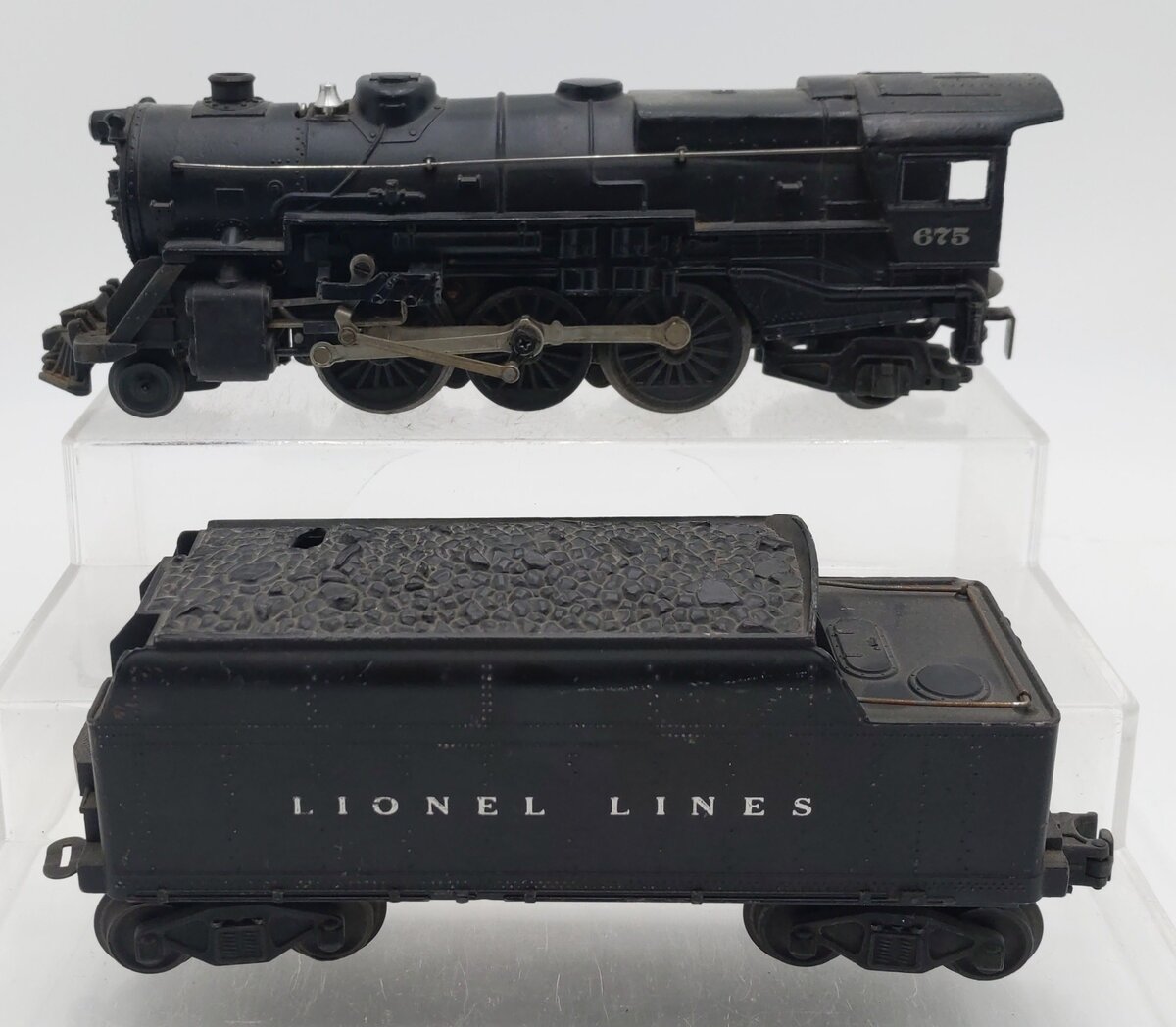 Lionel 675 Vintage O 2-6-2 K-4 Pacific Diecast Steam Locomotive & 2466WX Tender VG