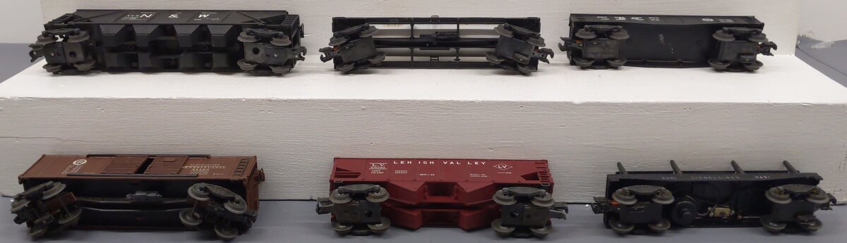 Lionel O Gauge Vintage Freight Cars #2555,347000,61100,25000,3451,644625 [6] VG