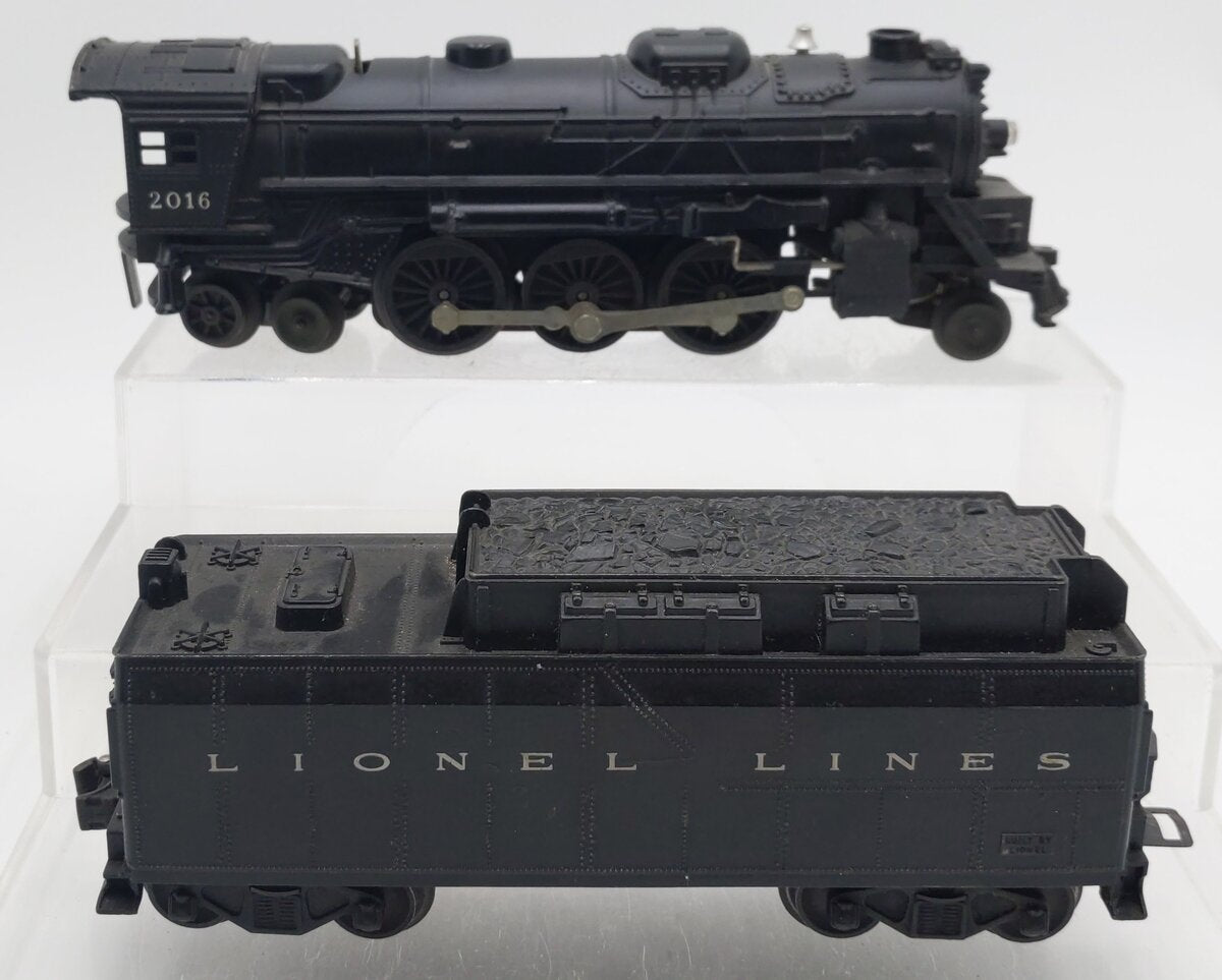 Lionel 2016 Vintage O 2-6-4 Diecast Steam Locomotive with Tender VG