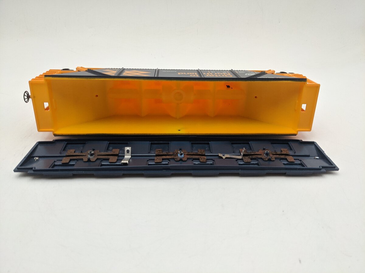 Lionel 6-6100 O Gauge Ontario Northland Covered Quad Hopper EX