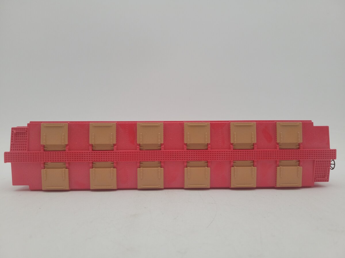 Menards 279-3870 O Scale Canada Covered Hopper Car #7730 EX/Box