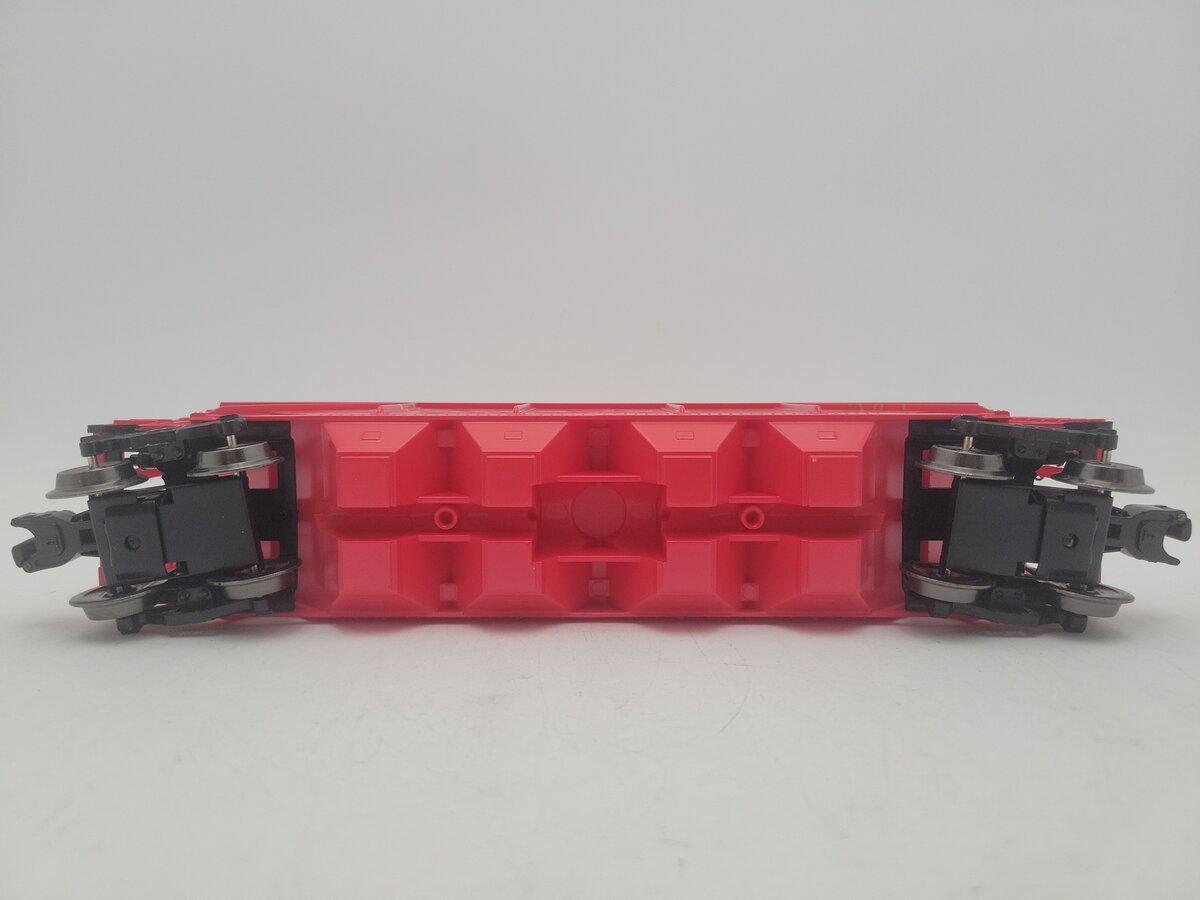 Menards 279-3870 O Scale Canada Covered Hopper Car #7730 EX/Box