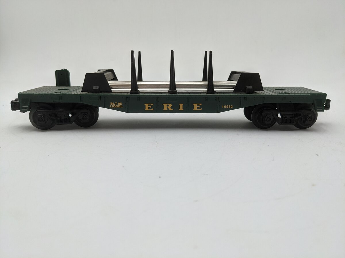 Lionel 6-16932 O Gauge Erie Flat Car w/Rails EX