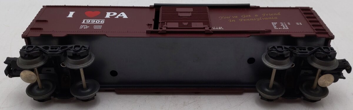 Lionel 6-19906 O Gauge I Love Pennsylvania Boxcar EX