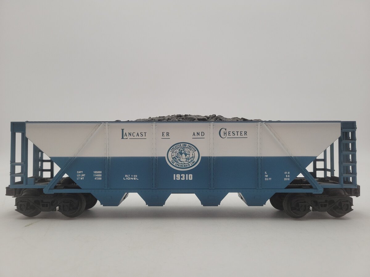 Lionel 6-19310 O Gauge Lancaster and Chester 4-Bay Hopper w/Coal Load EX