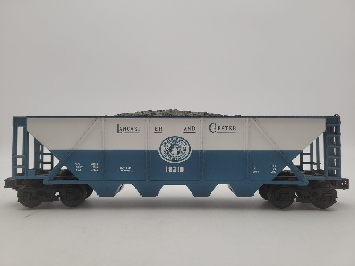 Lionel 6-19310 O Gauge Lancaster and Chester 4-Bay Hopper w/Coal Load EX