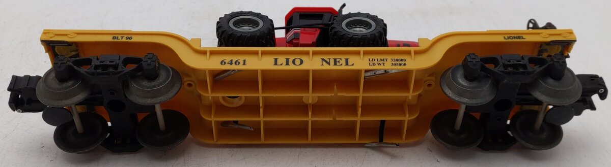 Lionel 6-16957 O Gauge Depressed-Center Flatcar with ERTL Case 4WD Loader #6461 EX