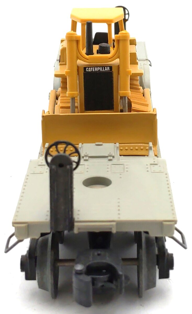 Lionel 6-16935 O Gauge Union Pacific Flatcar with Ertl Bulldozer EX