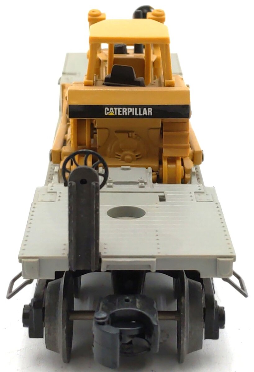 Lionel 6-16935 O Gauge Union Pacific Flatcar with Ertl Bulldozer EX