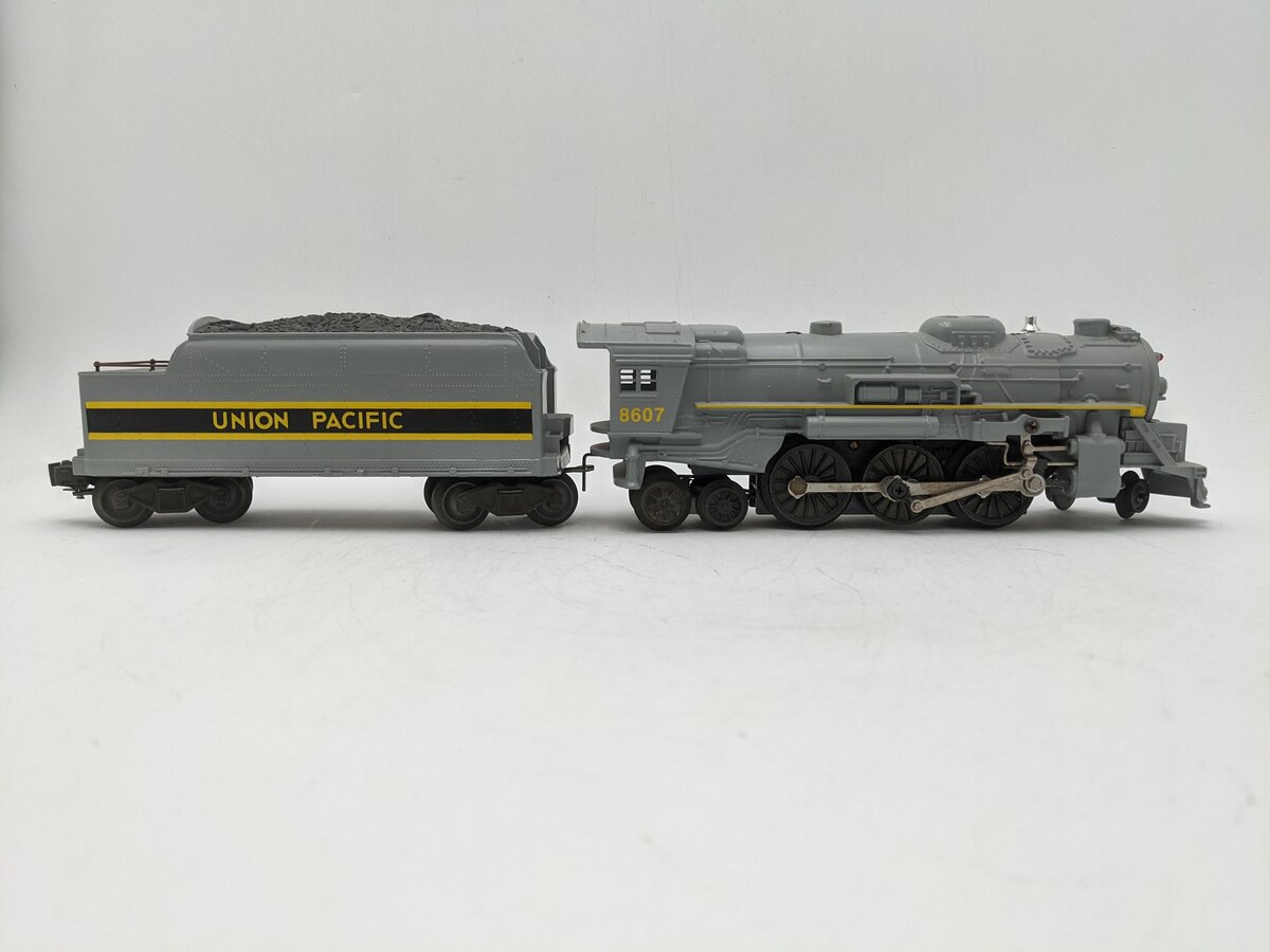 Lionel 6-18607 O Union Pacific 2-6-4 Gray Steam Locomotive &Tender #8607 EX