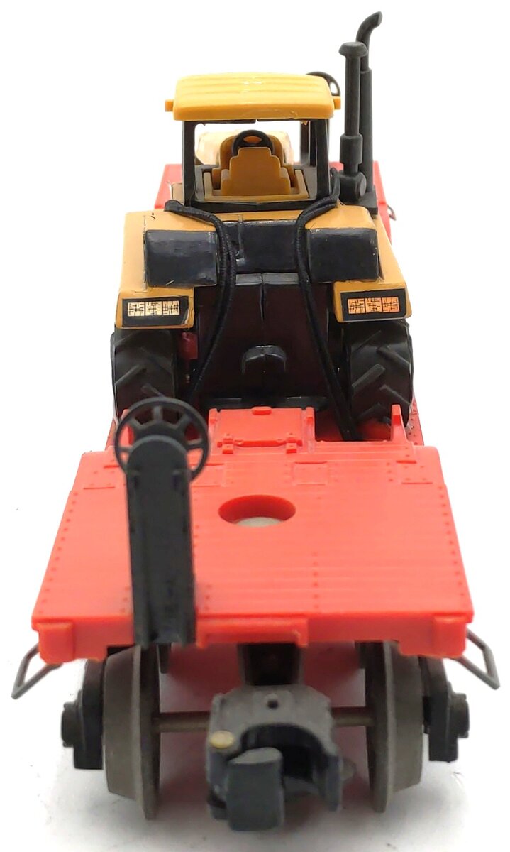 Lionel 6-16955 O Gauge Santa Fe Flatcar with Ertl Challenger EX