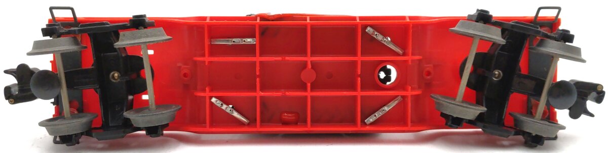 Lionel 6-16955 O Gauge Santa Fe Flatcar with Ertl Challenger EX
