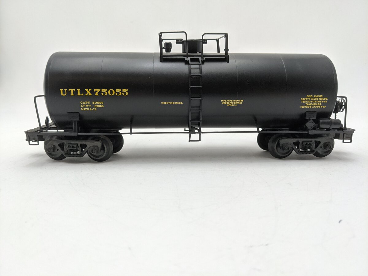 Weaver U4501 O Gauge UTLX 50' Tank Car #75055 EX