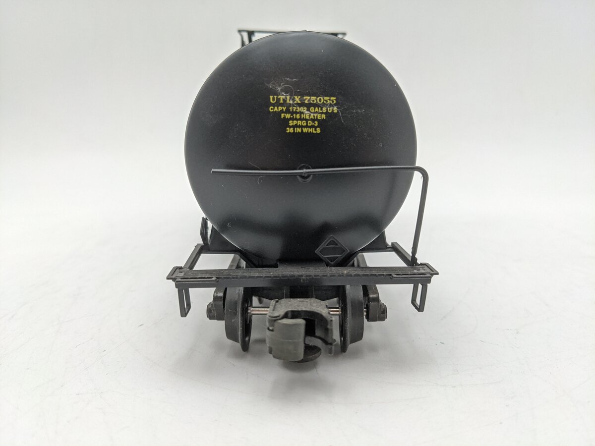 Weaver U4501 O Gauge UTLX 50' Tank Car #75055 EX