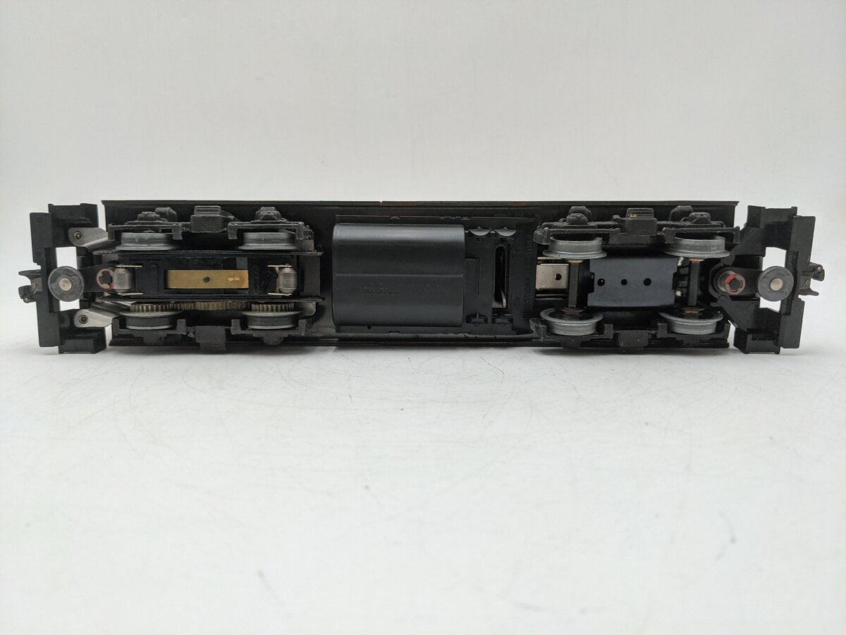 Lionel 6-8854 O Gauge CP Rail GP9 Powered Diesel Locomotive #8854 VG