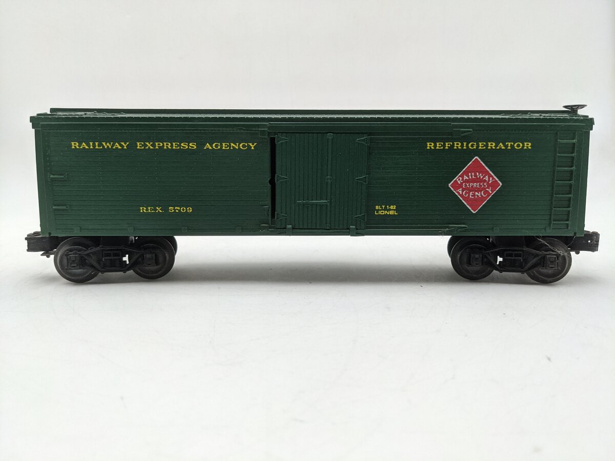 Lionel 6-5709 O Gauge Railway Express Agency Woodside Reefer EX