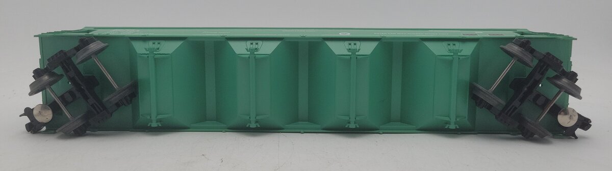 Weaver 892164 O Gauge Penn Central Centerflow Hopper (3 Rail) EX/Box