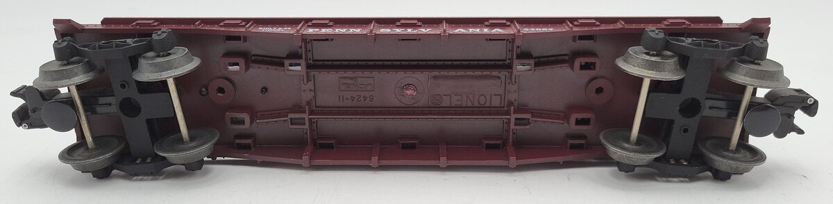 Lionel 6-52083 O Gauge Pennsylvania Flatcar w/ Eastwood Chemicals Tanker EX