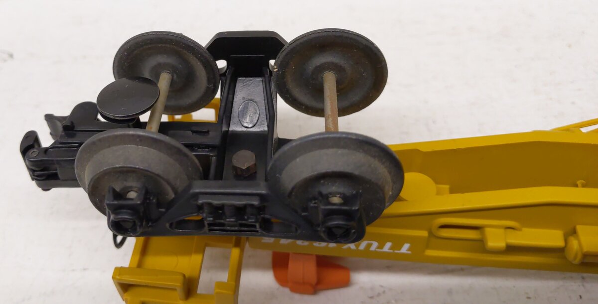 Lionel 6-52042 O BN TTUX Flatcar with Trailer EX/Box
