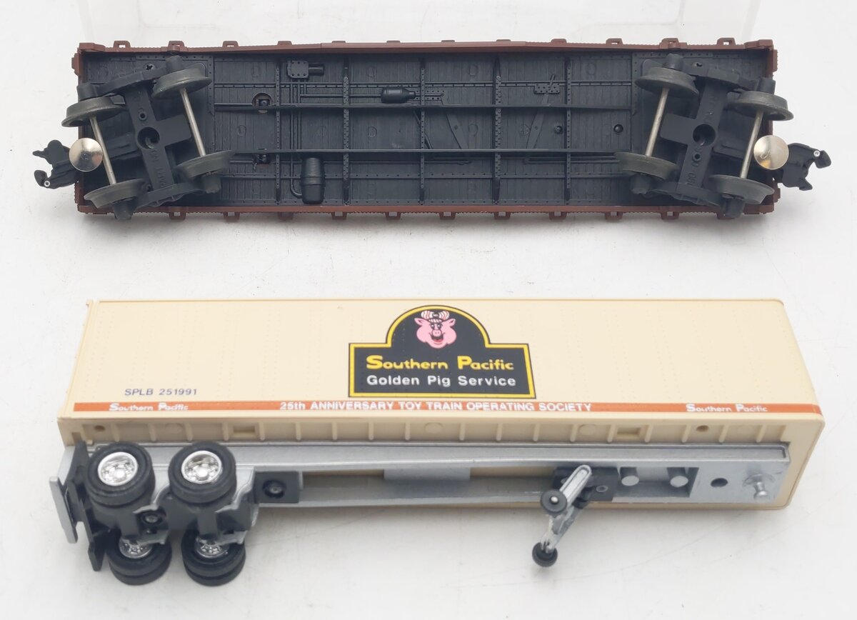 Lionel 6-15791 Southern Pacific Golden Pig Flatcar w/Load EX