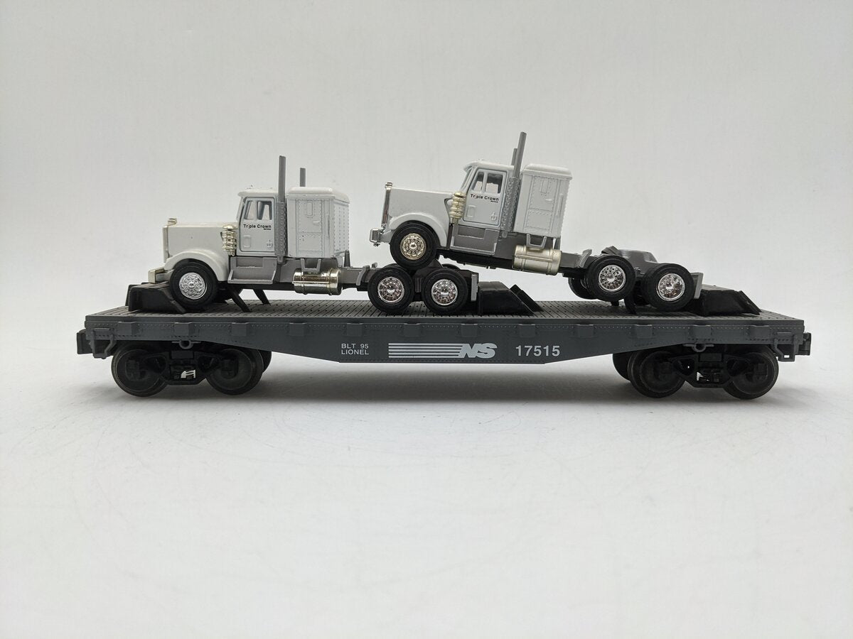 Lionel 6-17515 O Gauge Norfolk Southern Flatcar with 2 Semi Tractors EX