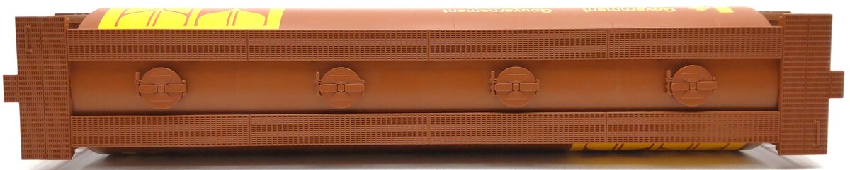 MTH 30-75586 O Canadian Wheat 4-Bay Cylindrical Covered Hopper #600520 LN