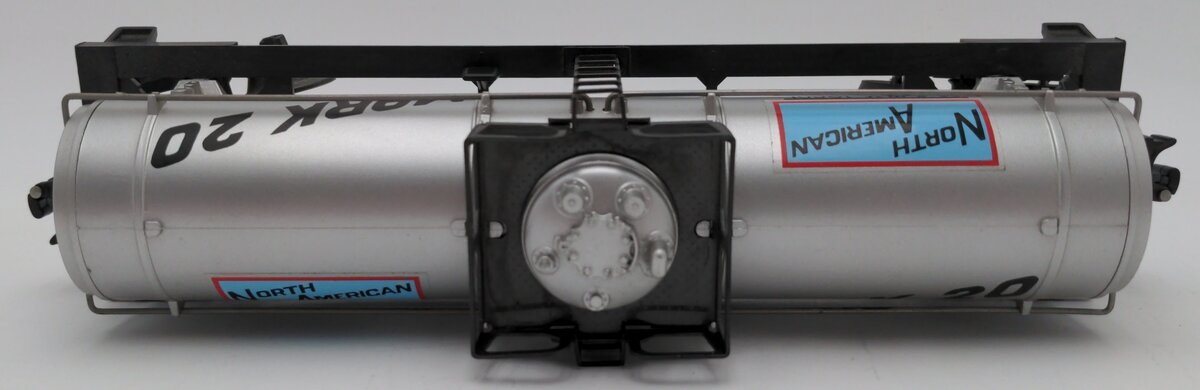 Lionel 6-19601 O Gauge North American Single Dome Tank Car #19601 EX