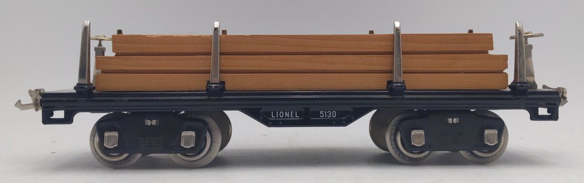 Lionel Standard Gauge Flatcar w/Wood Load #5130 EX