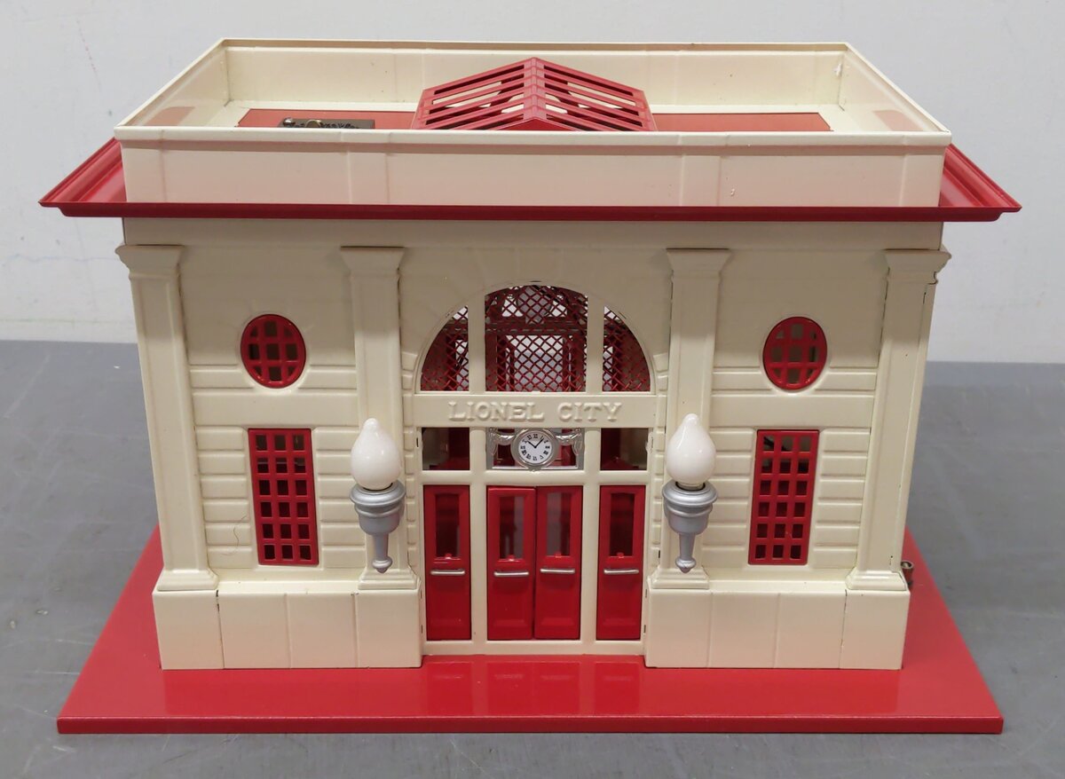 Lionel 6-13800 Standard Gauge Passenger Station #115 EX/Box