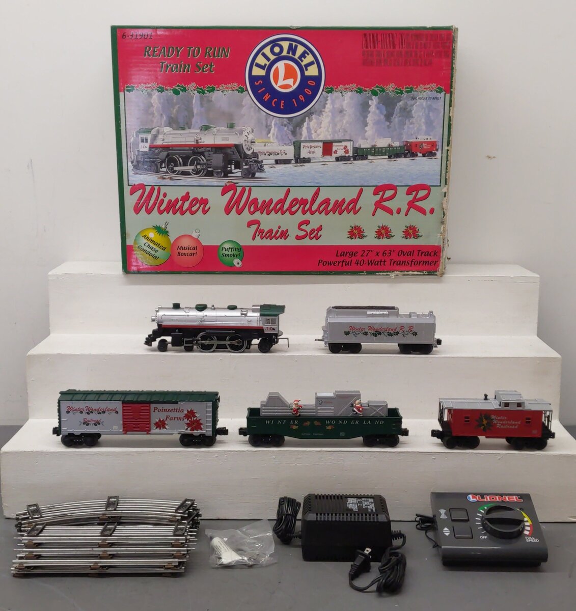 Lionel 6-31901 Winter Wonderland O Gauge Steam Train Set EX/Box