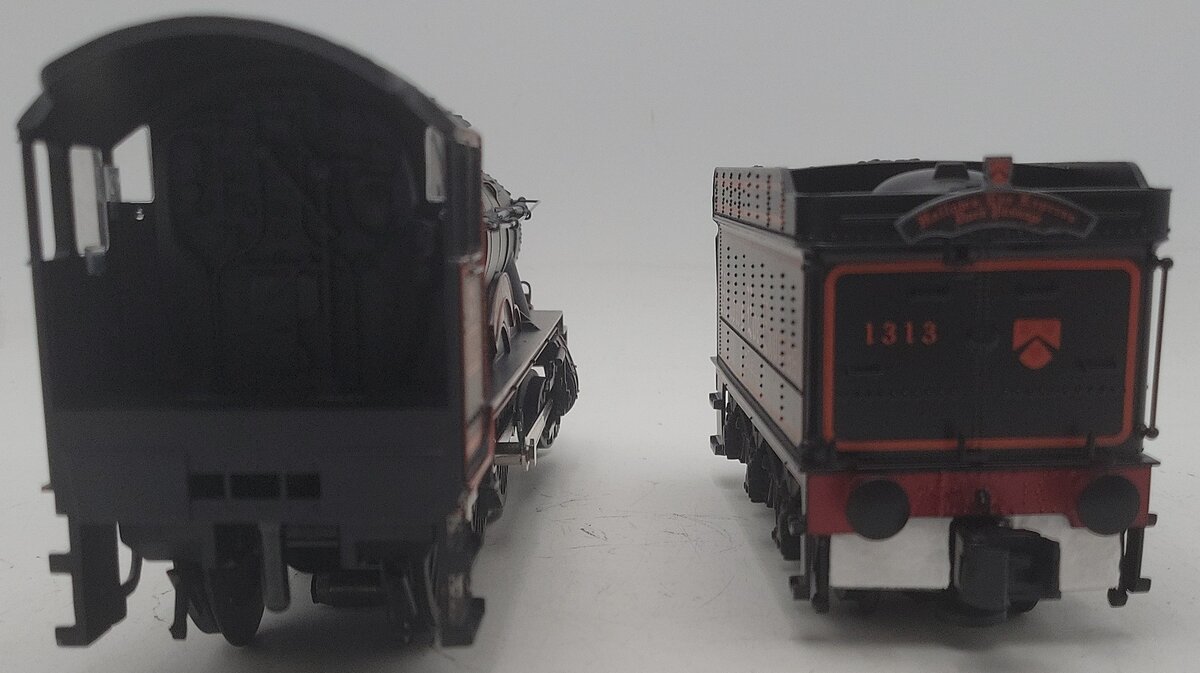 Lionel 6-18745 O Gauge Hallows Eve 4-6-0 Steam Locomotive & Tender #1313 EX/Box