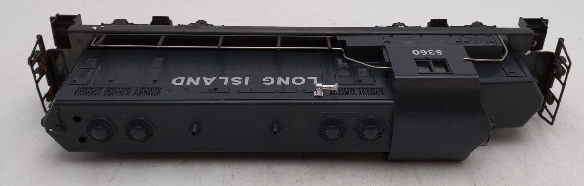 Lionel 6-8360 O Gauge Long Island GP20 Diesel Locomotive #8360 VG/Box