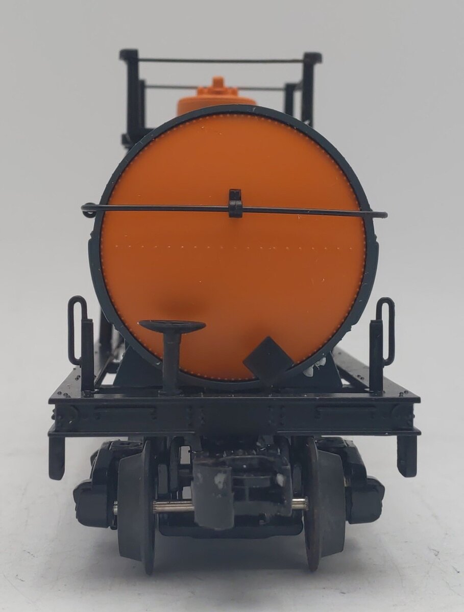 MTH 30-73347 O Gauge Long Island Railroad Tank Car #23056 VG