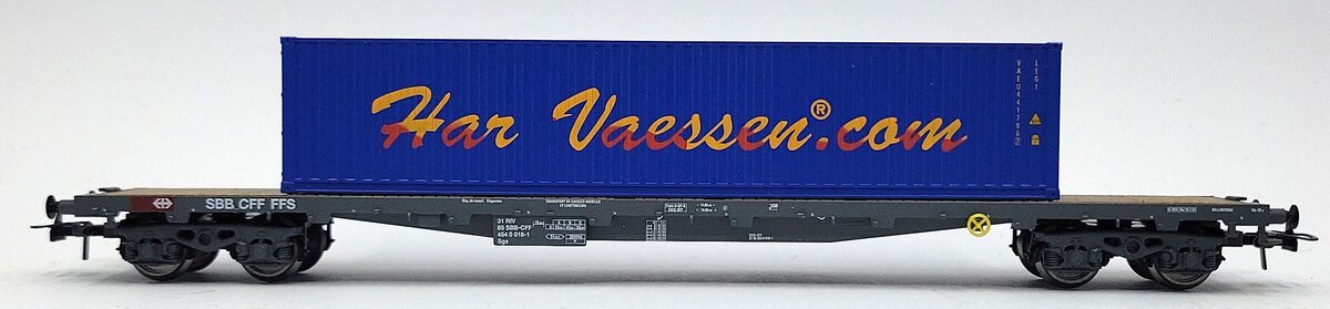 HAG 390-72 104 HO Scale SBB Flatcar w/ 40 ft. 