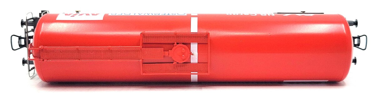 HAG 76 018 HO Scale SBB "AVIA" Tank Car LN/Box