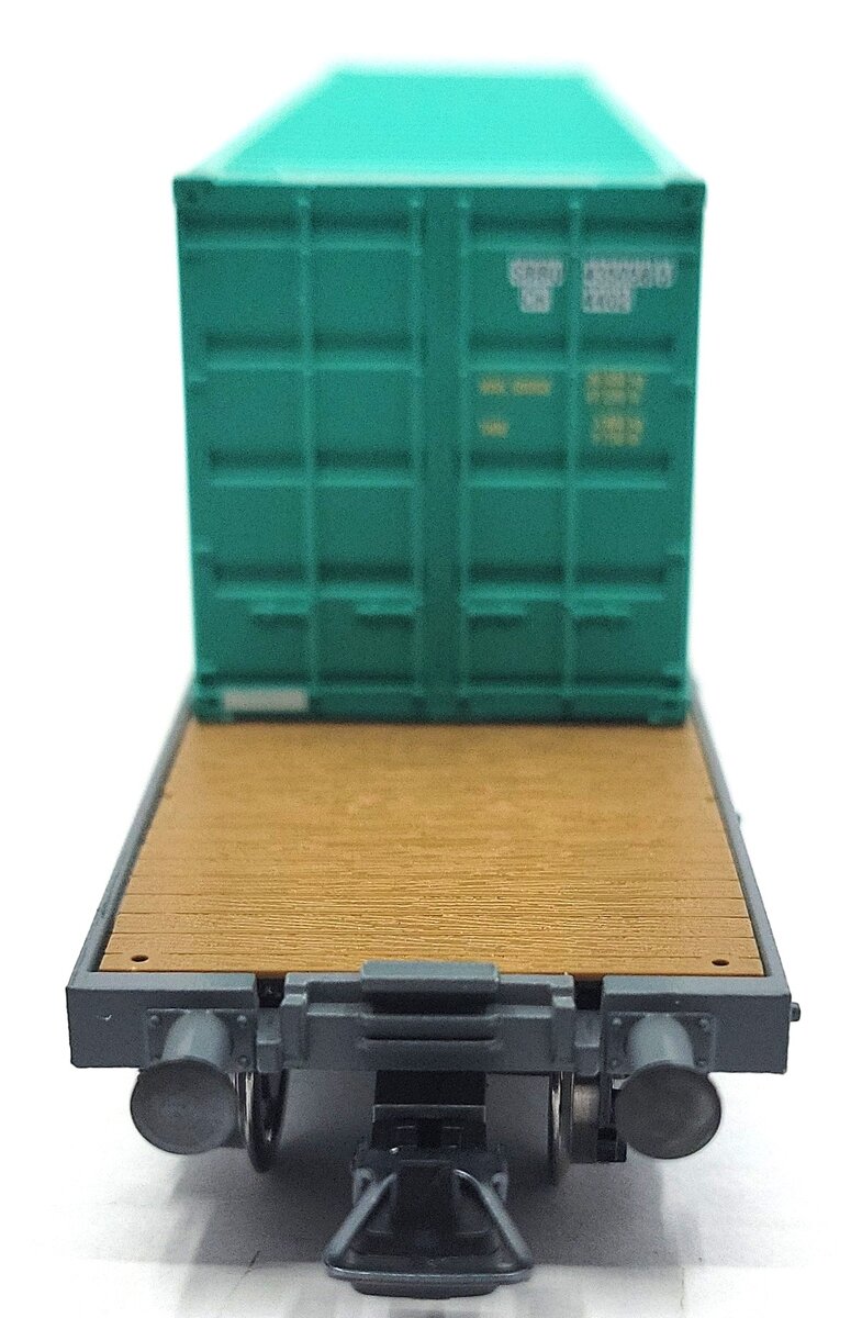 HAG 390-72 000 HO Scale SBB Flatcar w/ 40ft. 